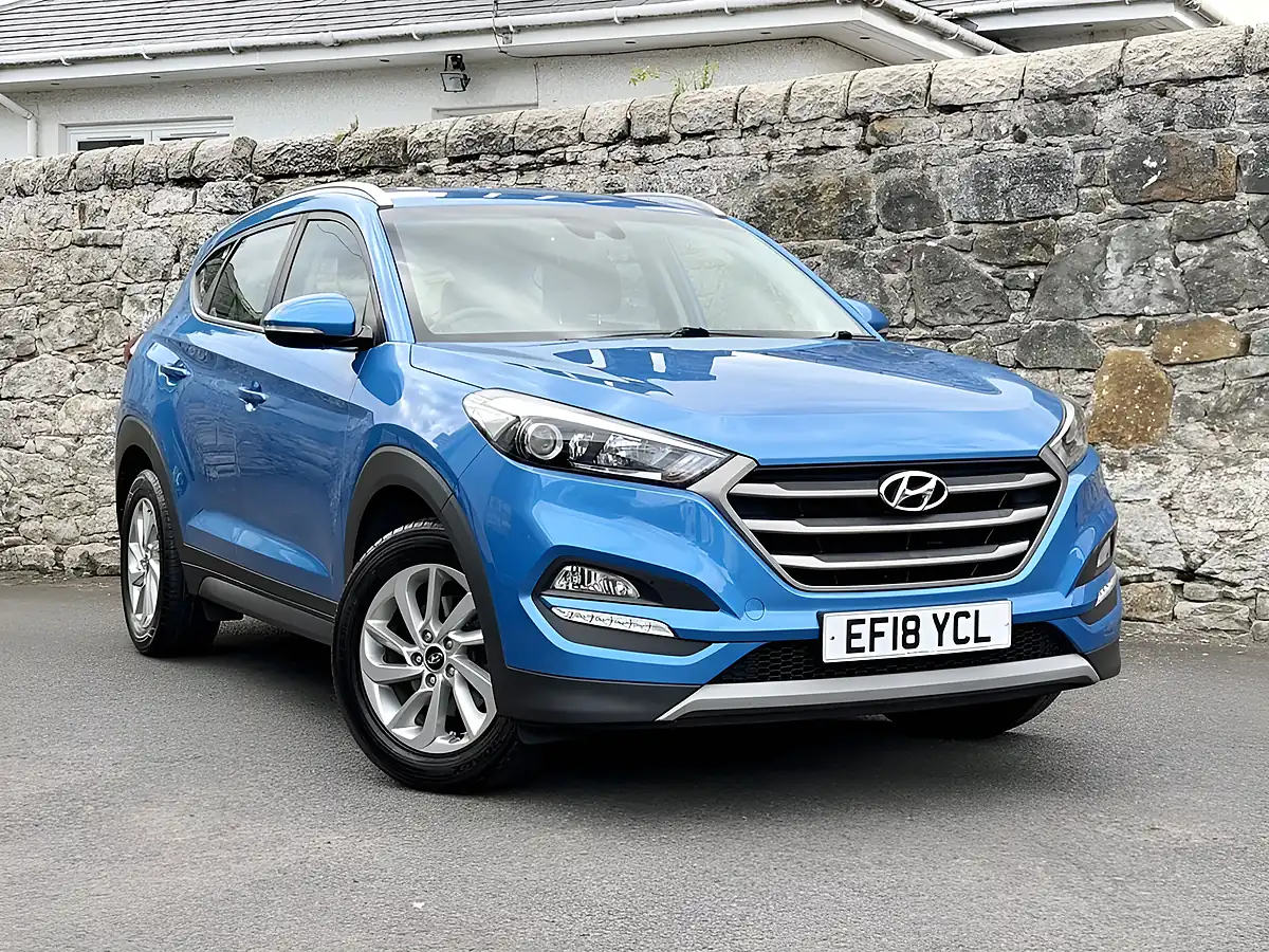Used 2018 Hyundai Tucson Se Blue - Interior and Exterior details 20