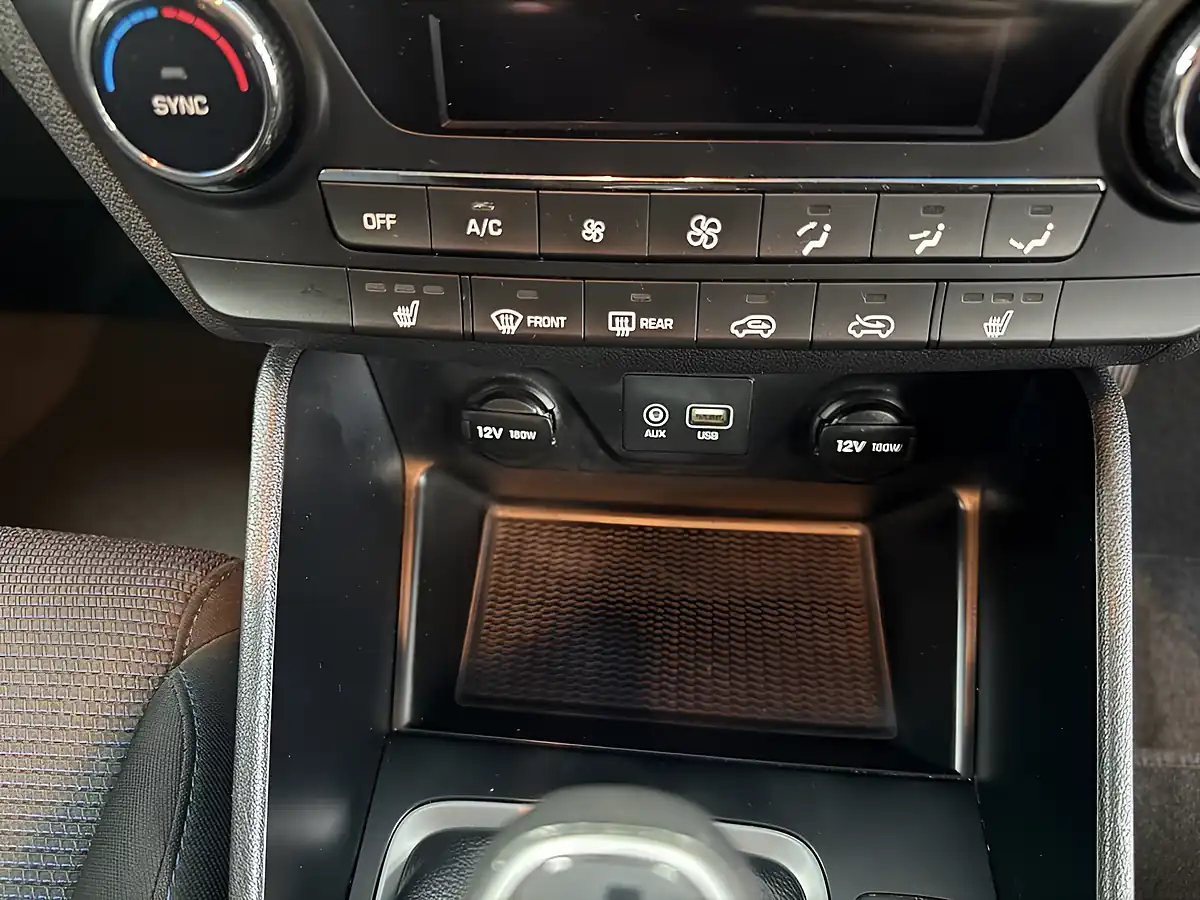 Used 2018 Hyundai Tucson Se Blue - Interior and Exterior details 19