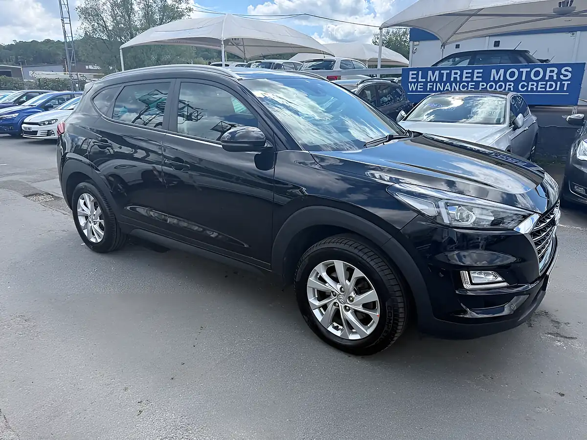 Used 2018 Hyundai Tucson Se Edition Black - Interior and Exterior details 10