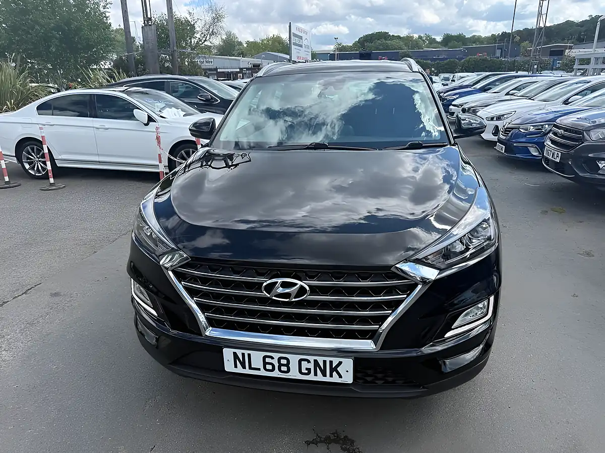 Used 2018 Hyundai Tucson Se Edition Black - Interior and Exterior details 15