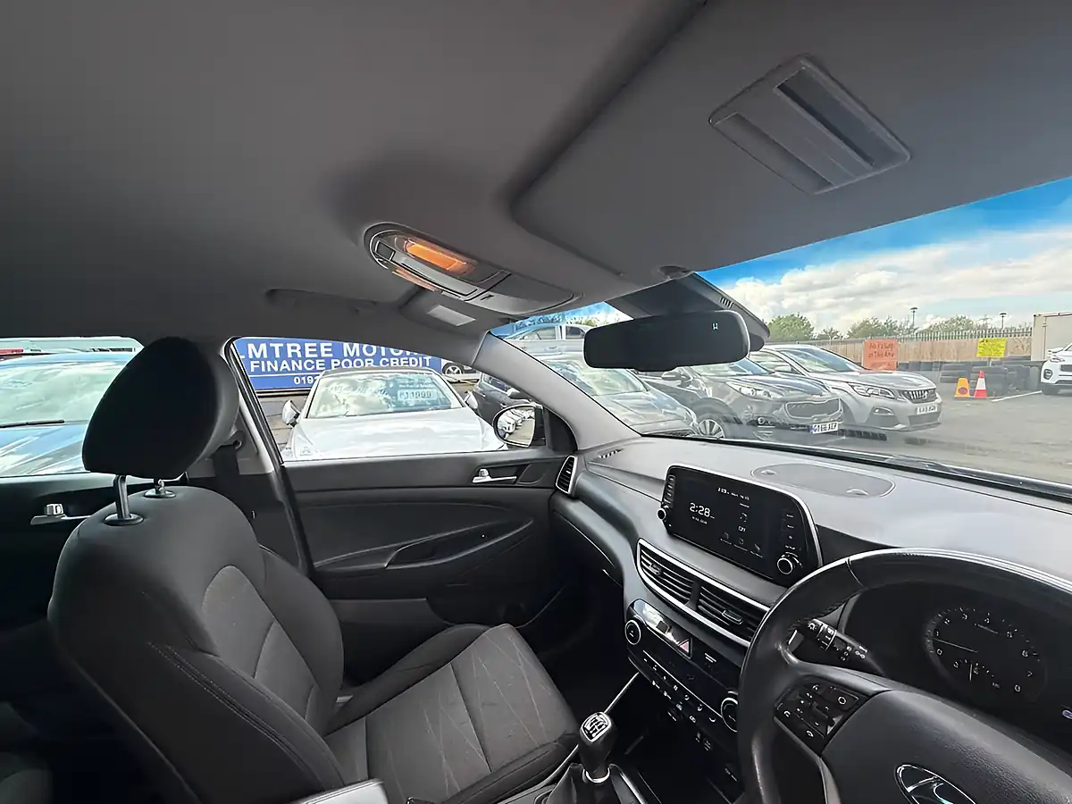 Used 2018 Hyundai Tucson Se Edition Black - Interior and Exterior details 2