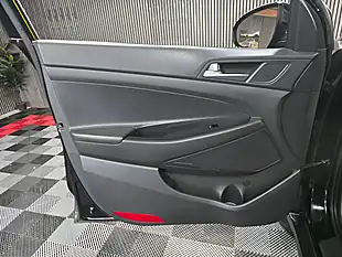 Used 2018 Hyundai Tucson Se Nav Black - Interior and Exterior details 11