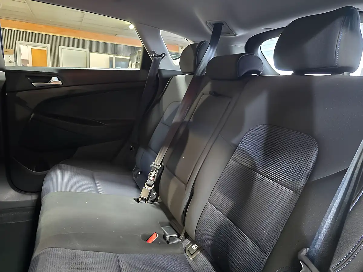 Used 2018 Hyundai Tucson Se Nav Black - Interior and Exterior details 12