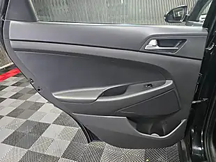 Used 2018 Hyundai Tucson Se Nav Black - Interior and Exterior details 13