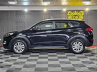 Used 2018 Hyundai Tucson Se Nav Black - Interior and Exterior details 6