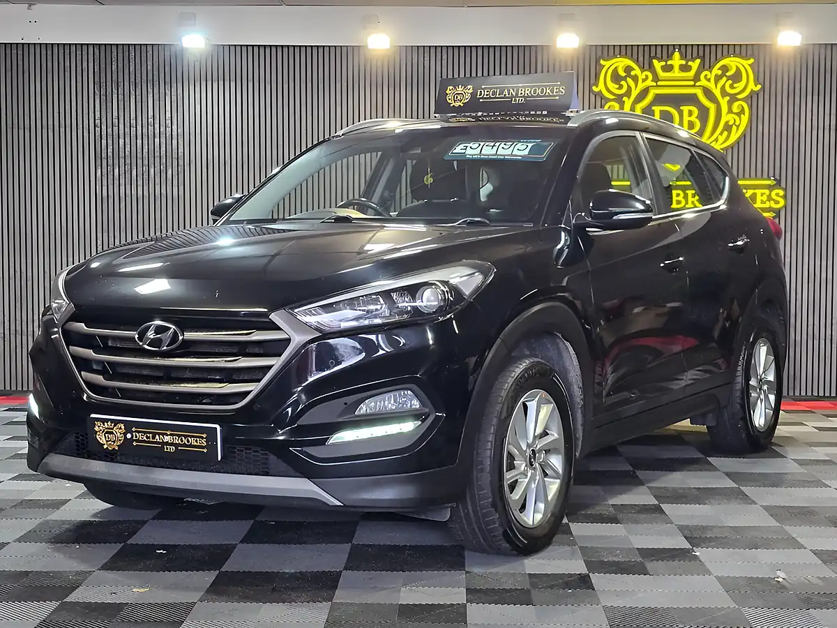 Used 2018 Hyundai Tucson Se Nav Black - Interior and Exterior details 7