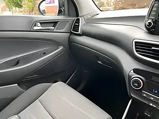 Used 2018 Hyundai Tucson Se Nav Black - Interior and Exterior details 13