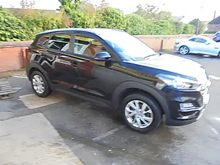 Used 2018 Hyundai Tucson Se Nav Black - Interior and Exterior details 5