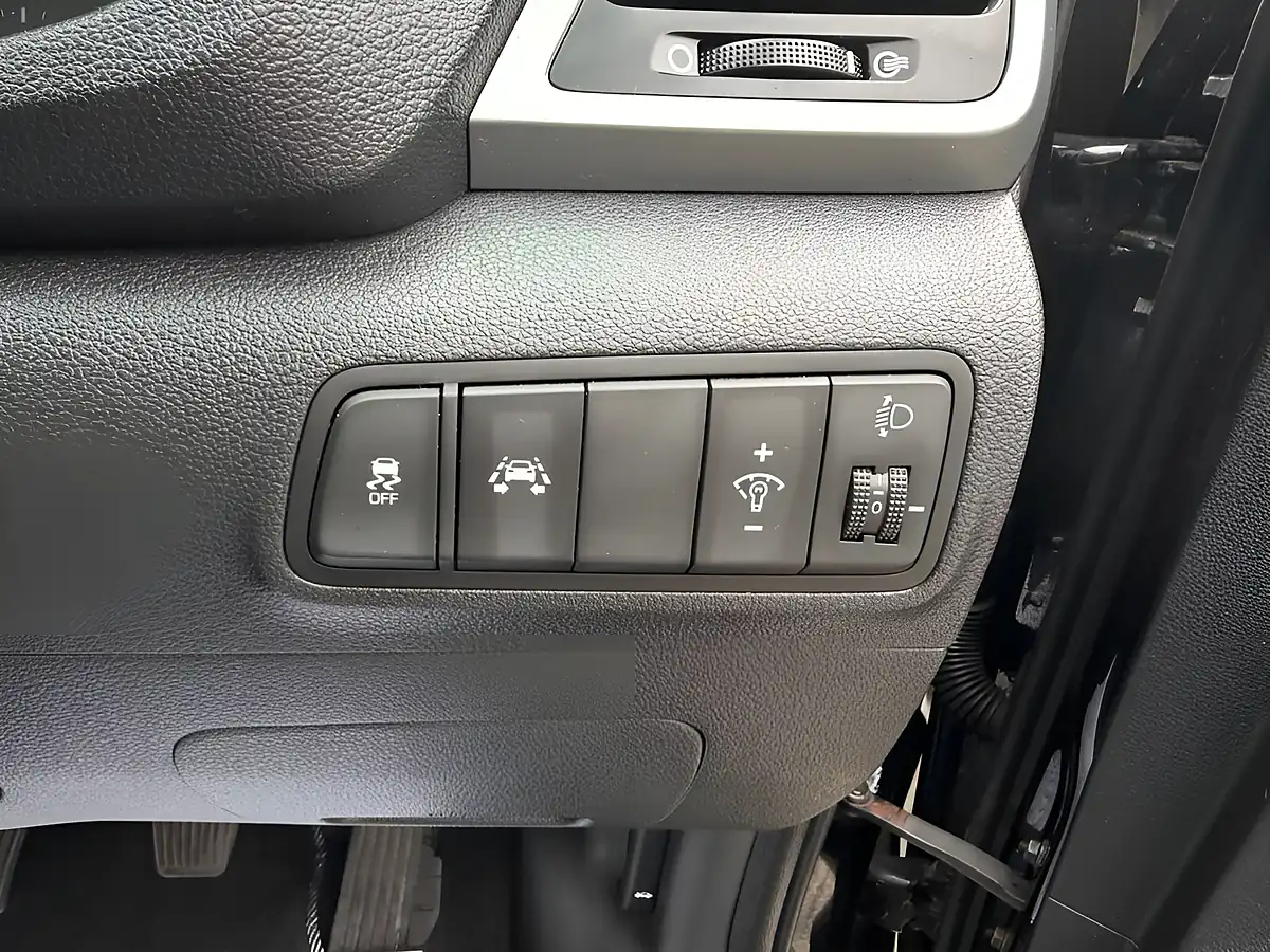 Used 2018 Hyundai Tucson Se Nav Black - Interior and Exterior details 17