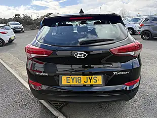 Used 2018 Hyundai Tucson Se Nav Black - Interior and Exterior details 5