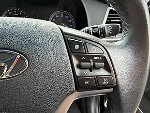 Used 2018 Hyundai Tucson Se Nav Blue Drive Black - Interior and Exterior details 10