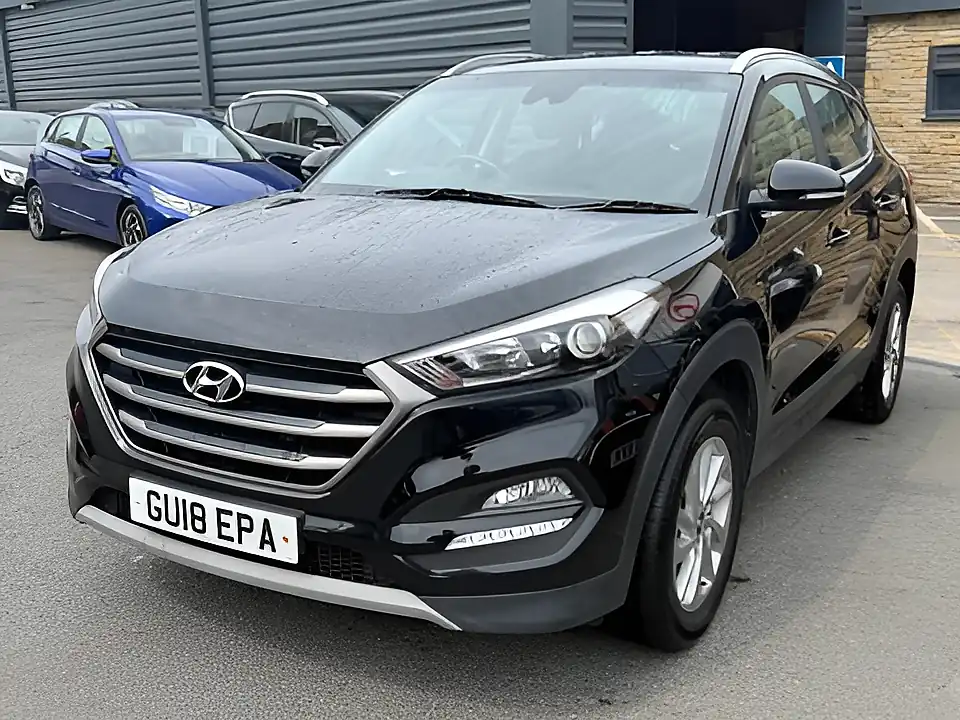 Used 2018 Hyundai Tucson Se Nav Blue Drive Black - Interior and Exterior details 3