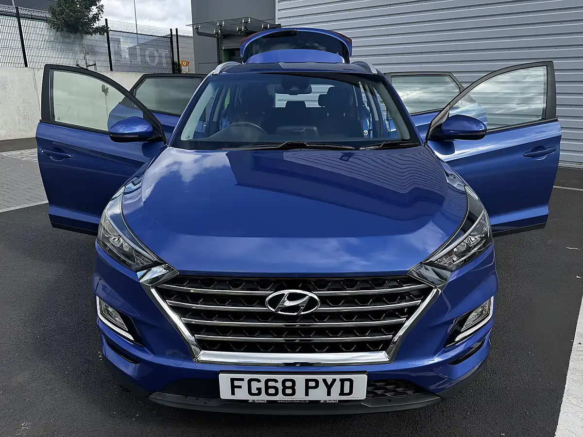 Used 2018 Hyundai Tucson Se Nav Blue - Interior and Exterior details 17