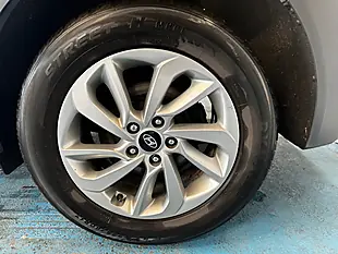 Used 2018 Hyundai Tucson Se Nav Blue - Interior and Exterior details 16
