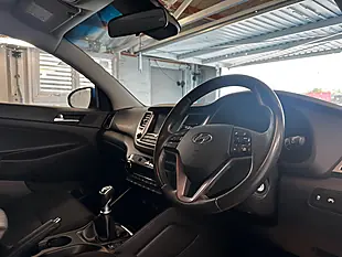 Used 2018 Hyundai Tucson Se Nav Blue - Interior and Exterior details 18