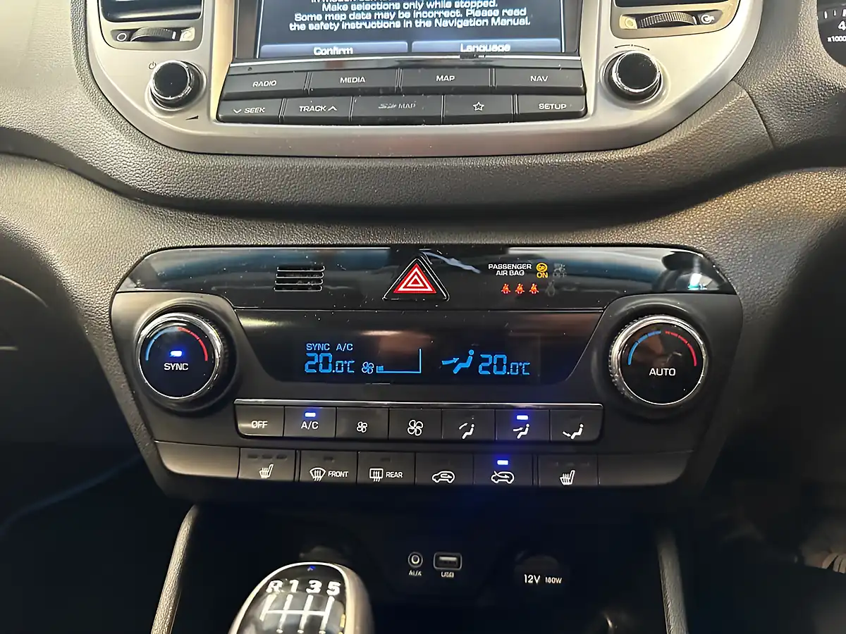 Used 2018 Hyundai Tucson Se Nav Blue - Interior and Exterior details 20