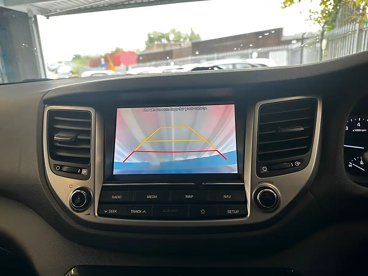 Used 2018 Hyundai Tucson Se Nav Blue - Interior and Exterior details 7
