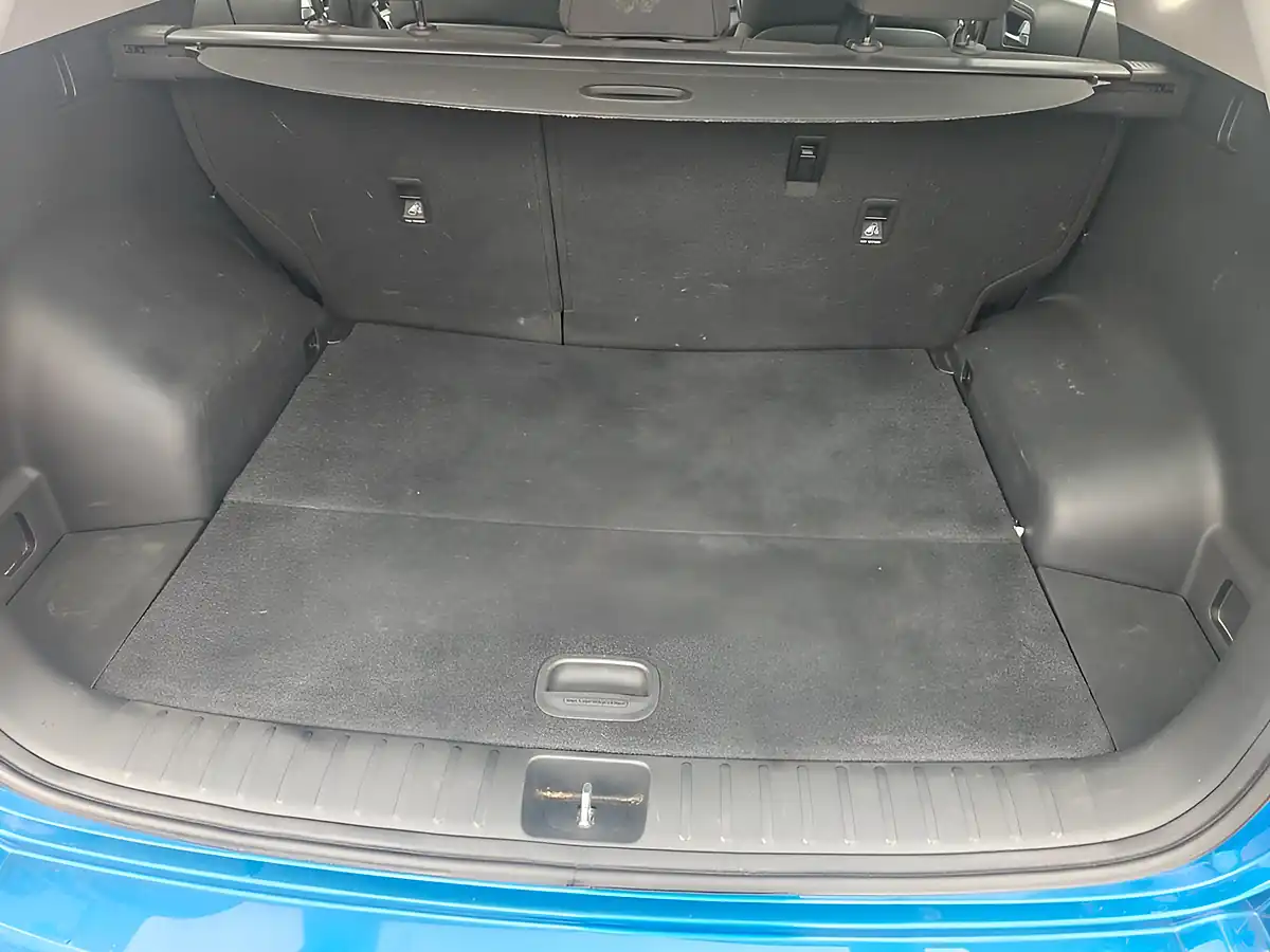 Used 2018 Hyundai Tucson Se Nav Blue - Interior and Exterior details 10