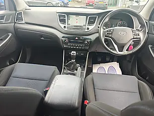 Used 2018 Hyundai Tucson Se Nav Blue - Interior and Exterior details 8