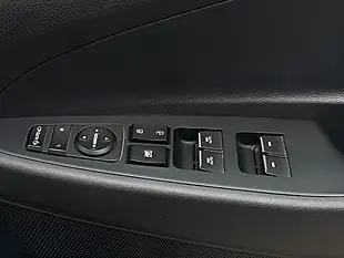 Used 2018 Hyundai Tucson Se Nav Blue - Interior and Exterior details 18