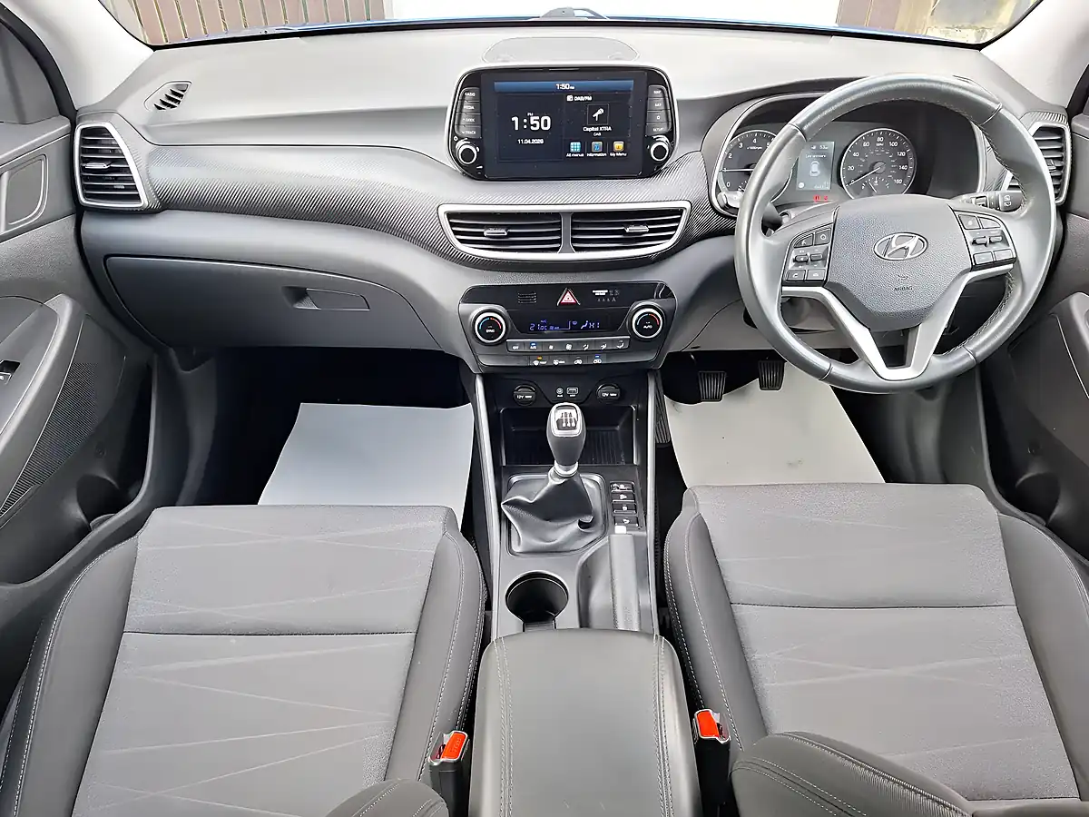 Used 2018 Hyundai Tucson Se Nav Blue - Interior and Exterior details 10