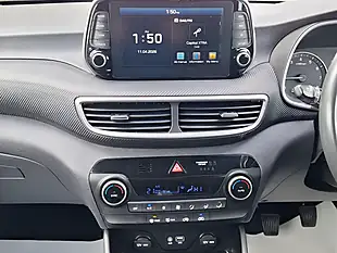 Used 2018 Hyundai Tucson Se Nav Blue - Interior and Exterior details 17