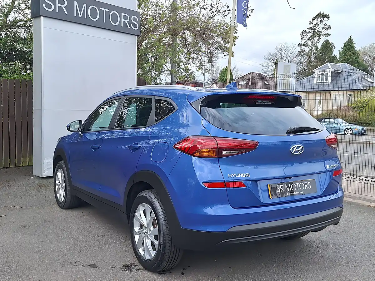 Used 2018 Hyundai Tucson Se Nav Blue - Interior and Exterior details 4