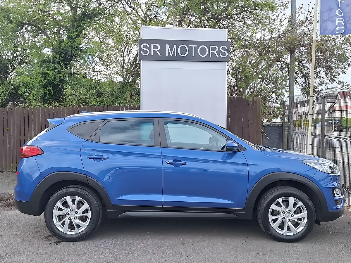Used 2018 Hyundai Tucson Se Nav Blue - Interior and Exterior details 6