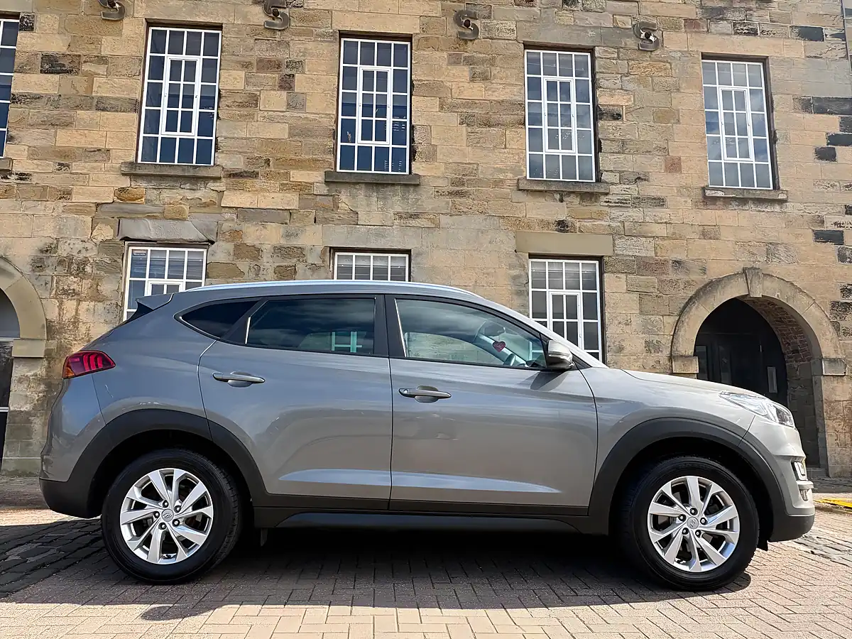 Used 2018 Hyundai Tucson Se Nav Grey - Interior and Exterior details 13