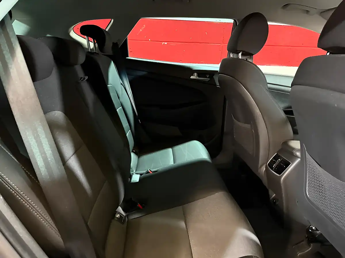 Used 2018 Hyundai Tucson Se Nav Grey - Interior and Exterior details 12