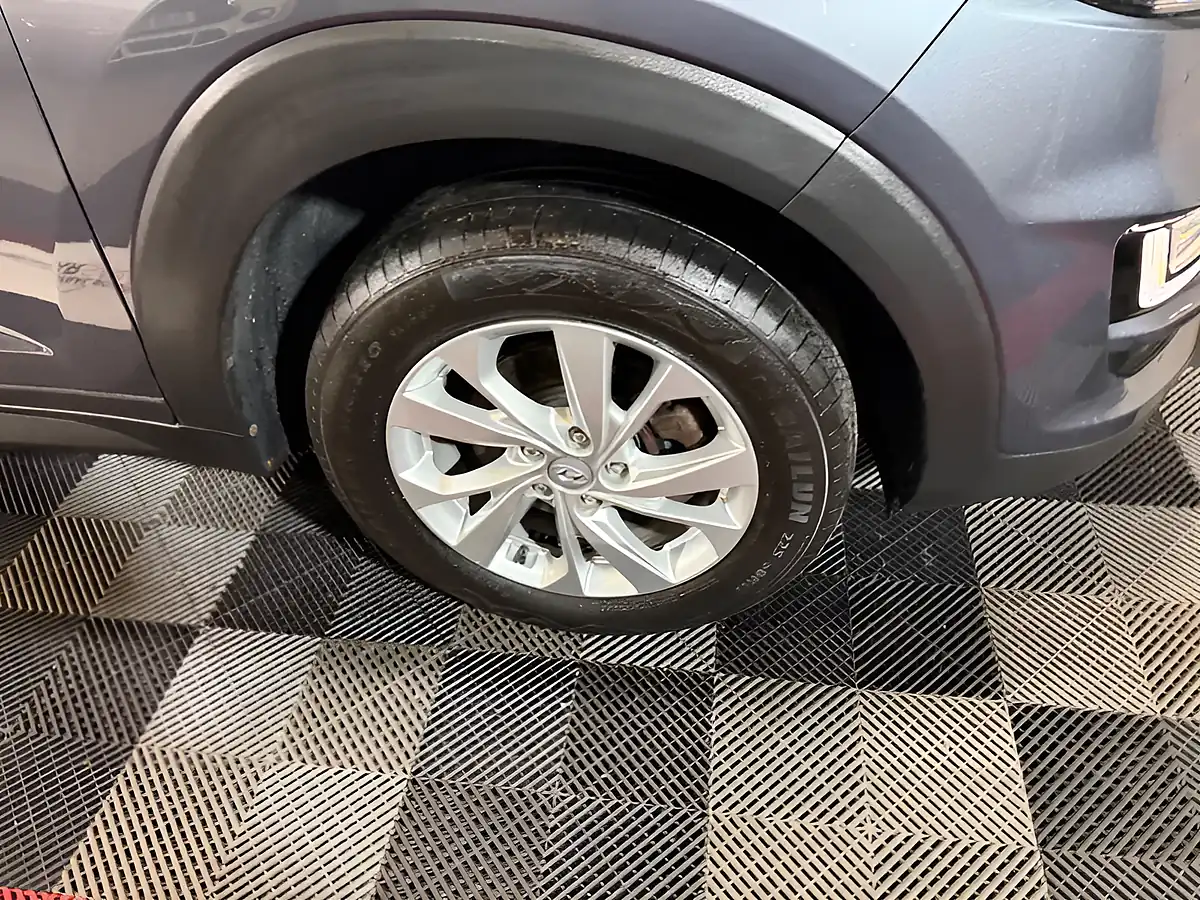 Used 2018 Hyundai Tucson Se Nav Grey - Interior and Exterior details 15