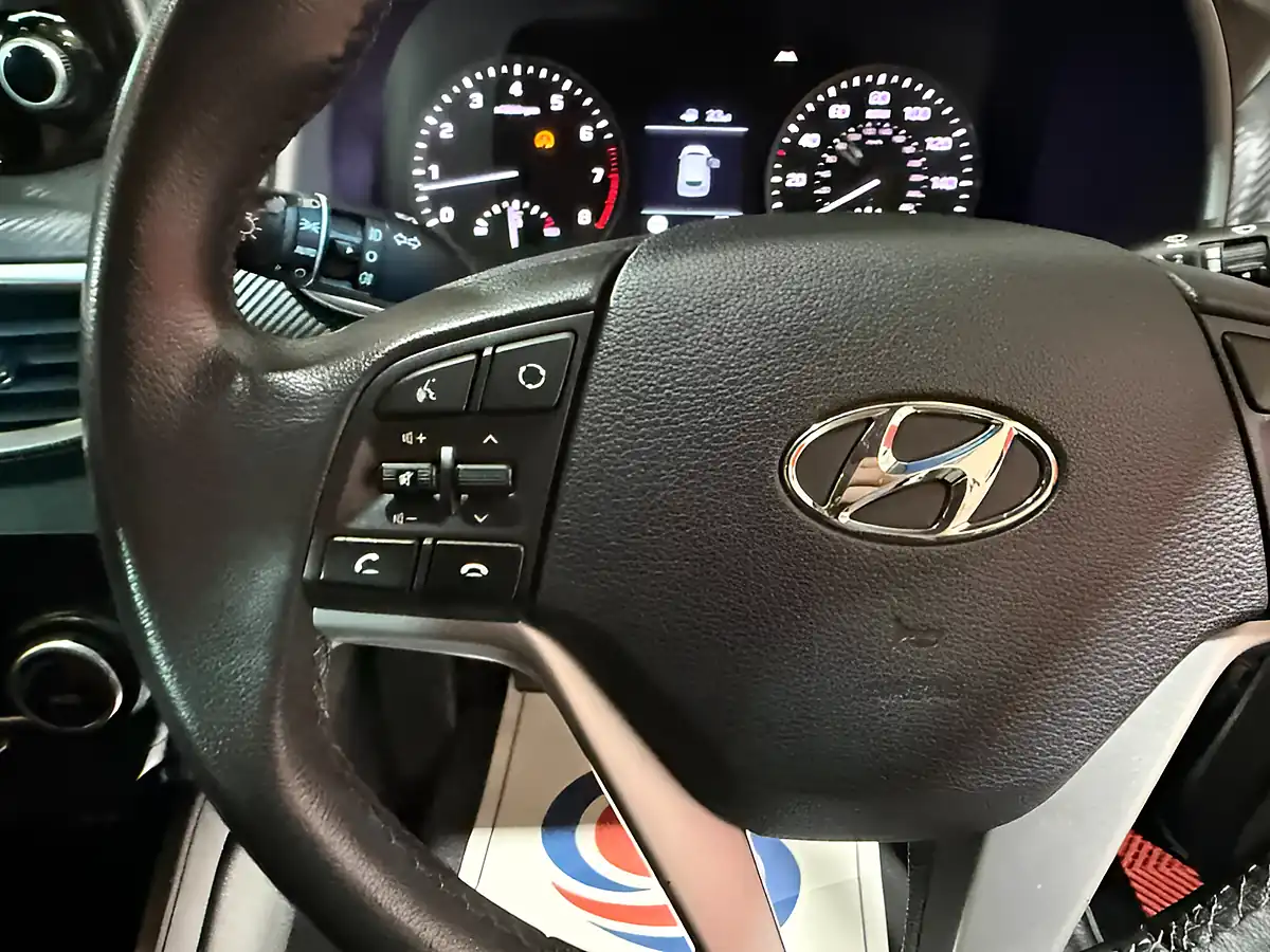 Used 2018 Hyundai Tucson Se Nav Grey - Interior and Exterior details 17