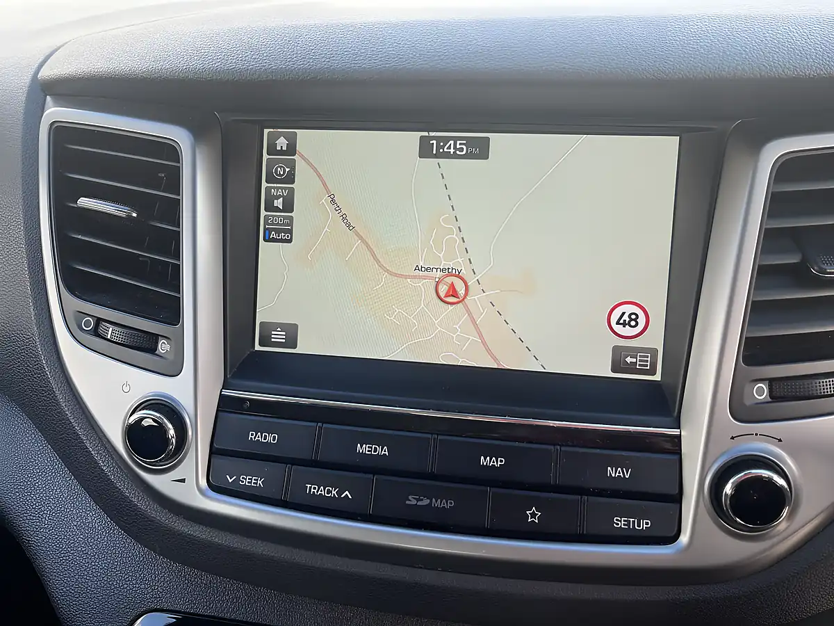 Used 2018 Hyundai Tucson Se Nav Micron Grey - Interior and Exterior details 12