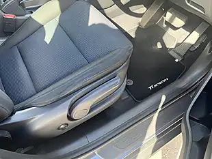 Used 2018 Hyundai Tucson Se Nav Micron Grey - Interior and Exterior details 7