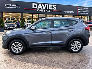 Used 2018 Hyundai Tucson Se Nav Micron Grey - Interior and Exterior details 4