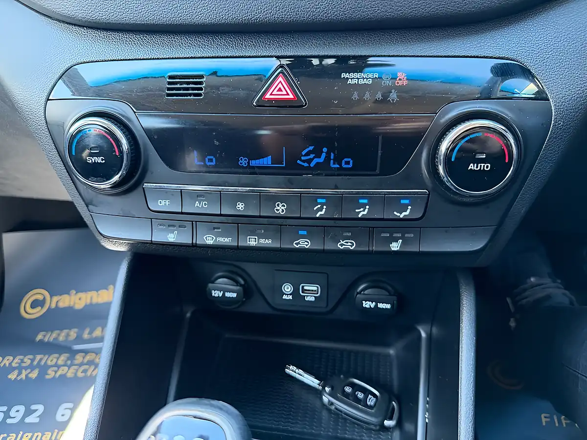 Used 2018 Hyundai Tucson Se Nav Polar White - Interior and Exterior details 20