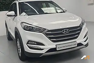 Used 2018 Hyundai Tucson Se Nav Polar White - Interior and Exterior details 5