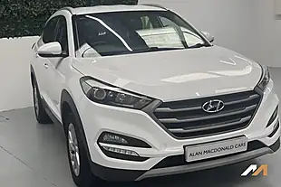 Used 2018 Hyundai Tucson Se Nav Polar White - Interior and Exterior details 6