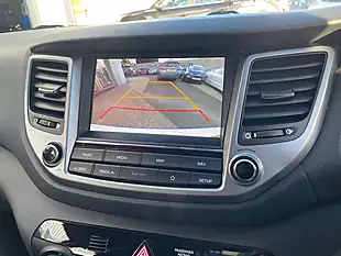 Used 2018 Hyundai Tucson Se Nav Polar White - Interior and Exterior details 15