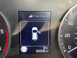 Used 2018 Hyundai Tucson Se Nav Polar White - Interior and Exterior details 16