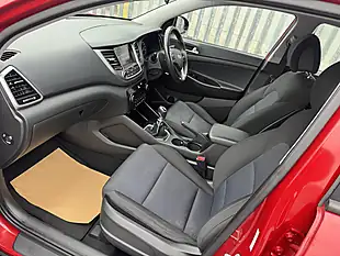 Used 2018 Hyundai Tucson Se Nav Red - Interior and Exterior details 10