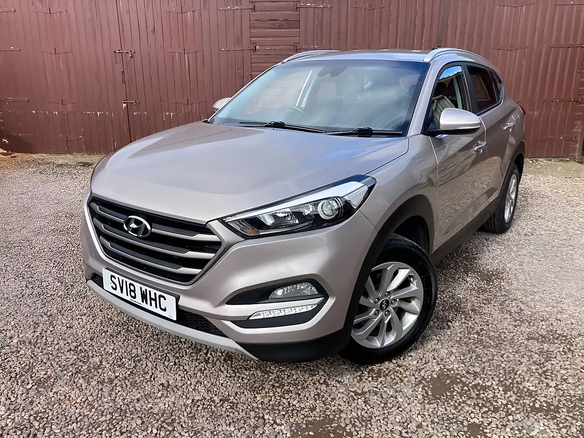 Used 2018 Hyundai Tucson Se Nav White - Front View