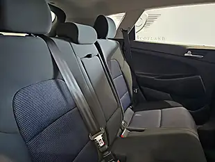 Used 2018 Hyundai Tucson Se White - Interior and Exterior details 15