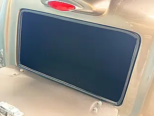 Used 2018 Indian Roadmaster Tourer Bronze - Interior and Exterior details 12