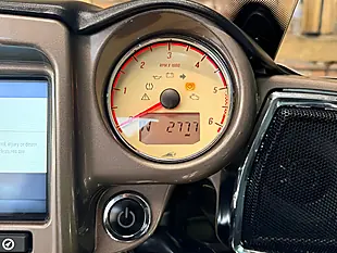 Used 2018 Indian Roadmaster Tourer Bronze - Interior and Exterior details 18