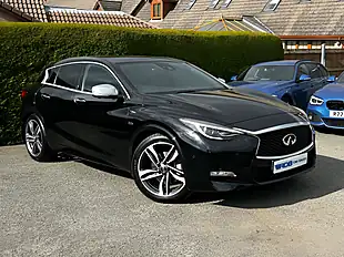 Used 2018 Infiniti Q30 Sport Intouch Black - Interior and Exterior details 13