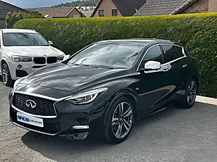 Used 2018 Infiniti Q30 Sport Intouch Black - Interior and Exterior details 9