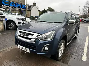 Used 2018 Isuzu D-Max Utah Blue - Interior and Exterior details 2