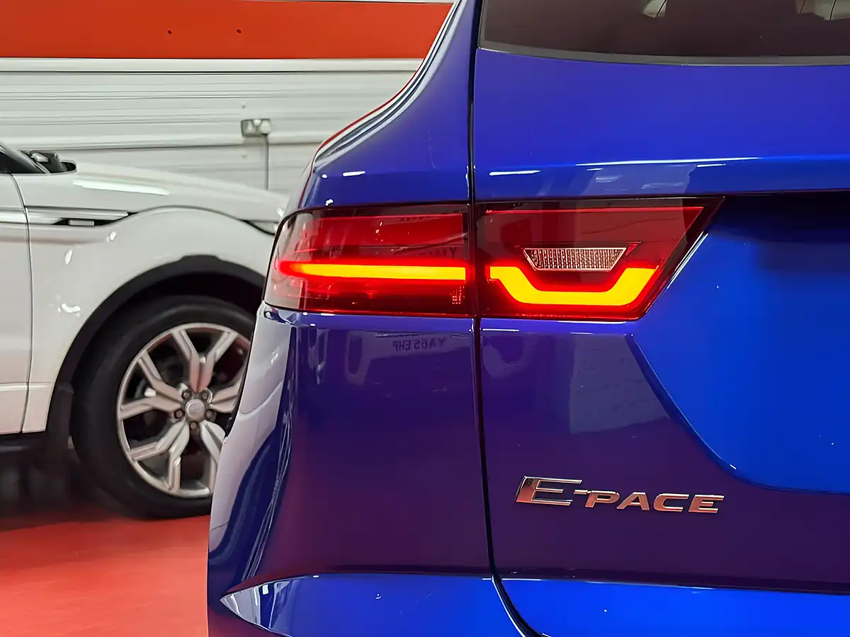 Used 2018 Jaguar E-Pace Hse Blue - Interior and Exterior details 9