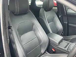 Used 2018 Jaguar E-Pace R-Dynamic Hse Black - Interior and Exterior details 12
